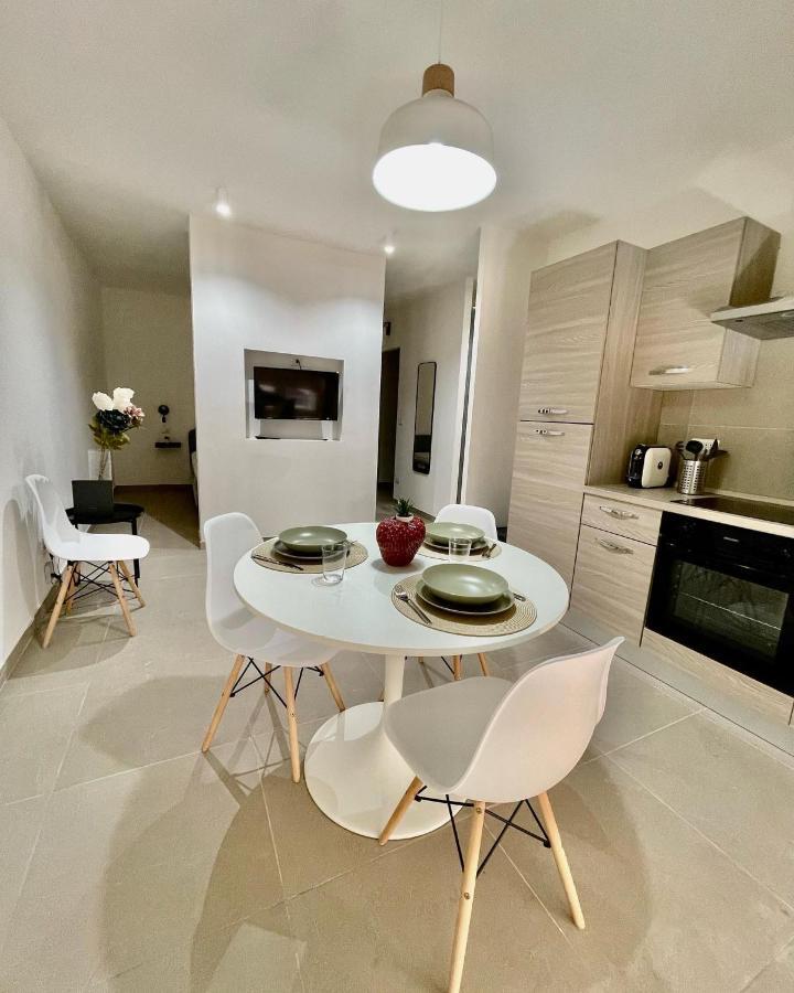 Portobello Apartment Syracuse ภายนอก รูปภาพ